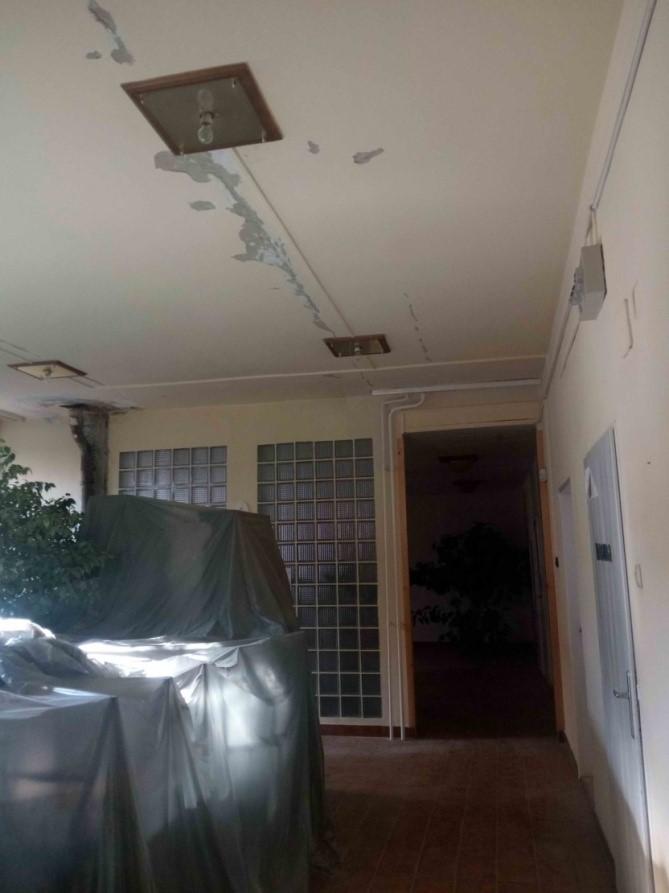 3.2. Világítási hálózata A világítási hálózat részben felújított. Új lámpatestek kerültek felszerelése a foglalkoztatókba, WC-be és egyéb területekre.