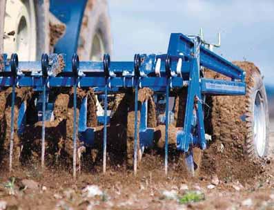 Nagyra méretezett gumizás Az 500/55-20-as nagyméretű gumizás nagy teherbírást biztosít, különösen könnyű, homokos talajokon.