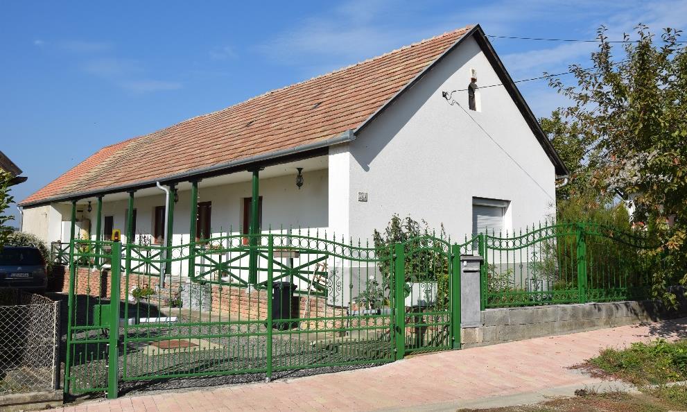 Az eredeti anyagok