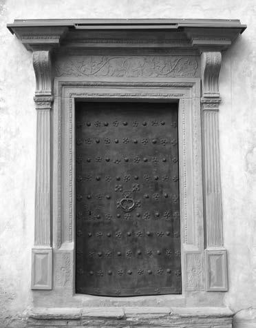 THURZOVCI A ICH HISTORICKÝ VÝZNAM 251 Neznáma dielňa: Portál Kaplnky sv. Michala Archanjela na Oravskom hrade. 1606 1611.