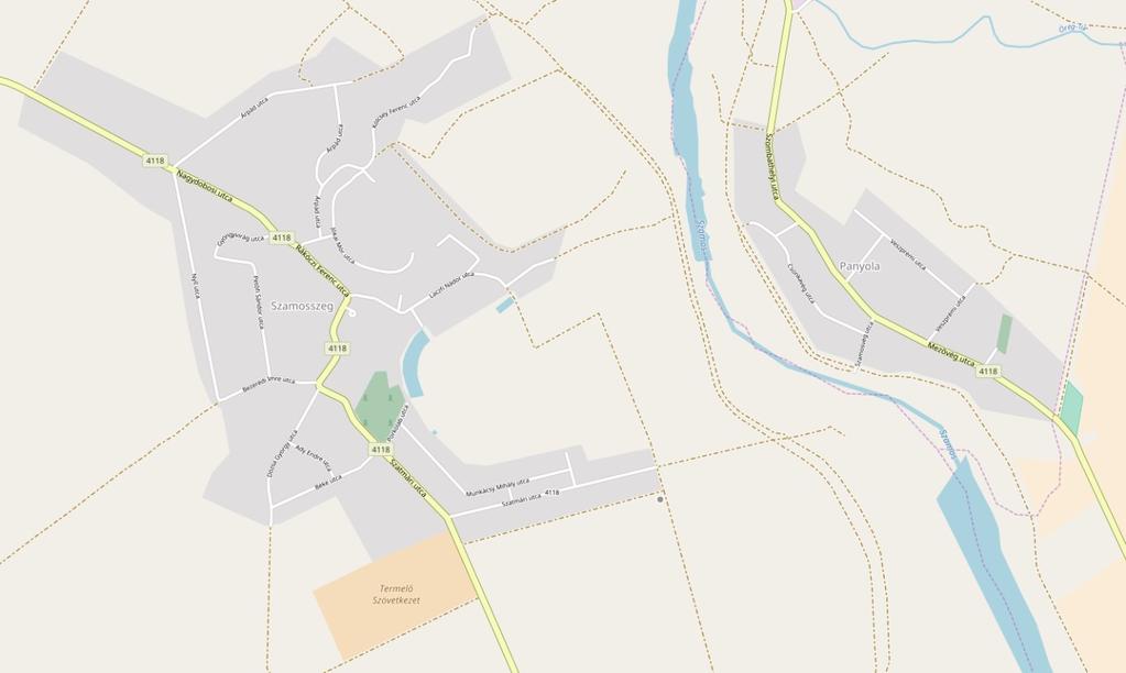 Meglévő (zöld nyíl) és tervezett torony helyszíne (piros nyíl) (Forrás: cellavadasz.openstreetmap.hu.