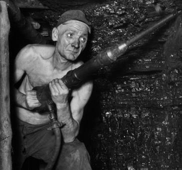 6. kép: Adolf Hennecke (Forrás: