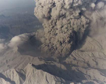 Vulkanizmus: amikor robban a magma Robbanásos vulkáni kitörés: