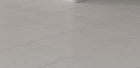 Zuhanytálca nélkül. Csz.