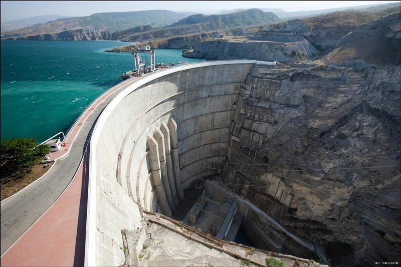 A megújuló energiák közül a vízenergiát hagyományos energiaforrásnak lehet tekinteni.