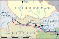 Gönyüig még jellegzetesen Közép-dunai szakaszon haladunk, majd a Mosoni-Duna torkolatától kezd a folyam felsőszakasz jelleget ölteni.
