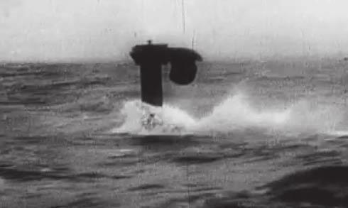 Abban a hónapban, 21-én elsüllyedt a 925 t-s HMCS ALBERNI korvett, egy nappal később a 850 t-s HMS LOYALTY aknaszedő hajó. A következő napon eltűnt a hullámsírban az ETC 72 konvojból 7.
