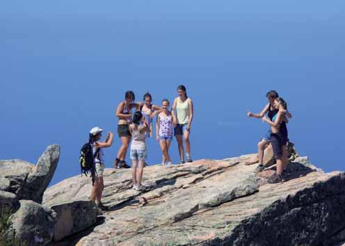 86 beszámolók nyári programokról laza kis négy órás sétát, függőlegesen fel a sziklákra.