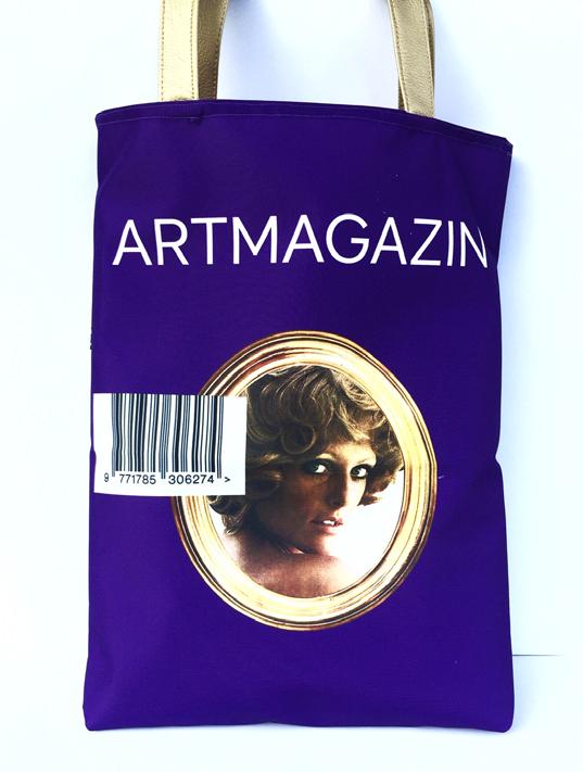 EUR 54 Aranynézet, totebag Pataki Ágival, az Artmagazin címlapja
