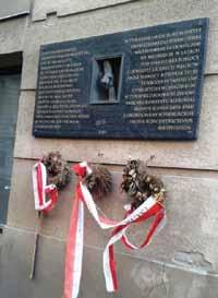 KRONIKA Rendhagyó lengyel városnézés Budapesten Javában zajlanak a magyar-lengyel témájú megemlékezések és különböző ünnepségek, hiszen március 23-a a lengyel-magyar barátság napja.
