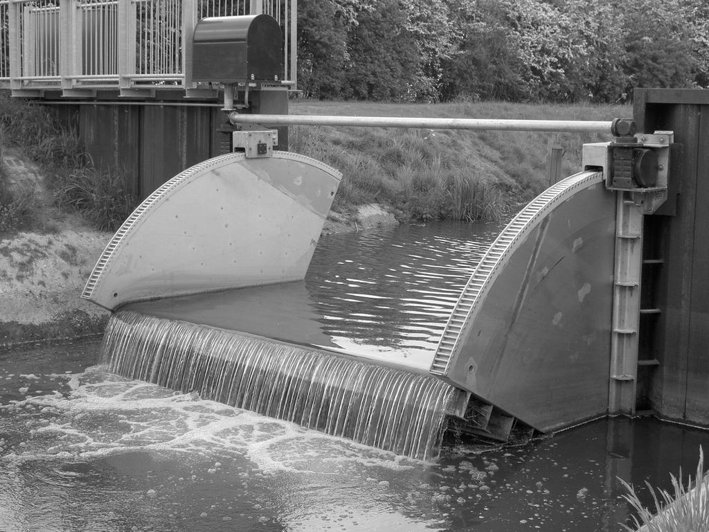 11 10 9 8 7 6 5 4 3 2 1 Szintszabályozók Level control Wasserpegelregulierung Billenőgátak Tilting Weirs Kippwehre