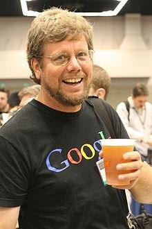 Python történelem Guido Van Rossum, 1989 karácsonya Van Rossum írta 96-ban: Over six years ago, in December 1989, I was looking for a "hobby" programming project that would keep me occupied during