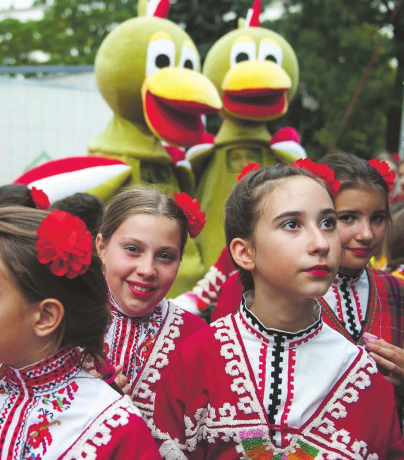 Kecskemét WWW.LOKAL.HU HELYBEN VAGYUNK 2018. július 12. 7 Írjon nekünk! Problémája van?