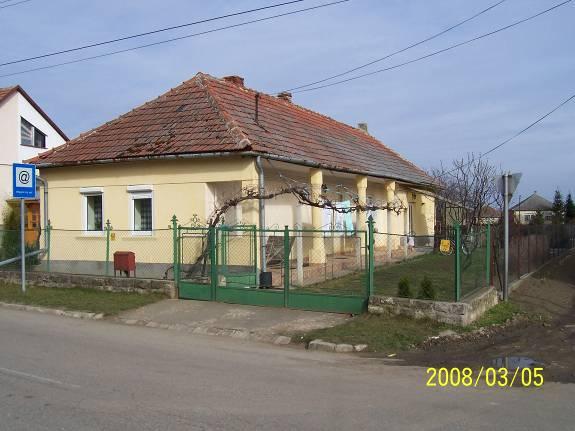művi értékek