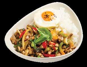 és uborkával Thai traditional speciality wih roasted chicken breast, coconut fried rice with coriander, hot sauce