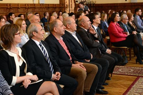 Közélet Jubilált a Jogi beszélgetések rendezvénye Jogrend, avagy a rend joga? ezzel a címmel szervezték meg idén, immár 25. alkalommal a kaposvári Jogi beszélgetéseket.