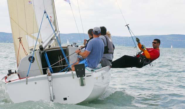 DENTAL REGATTA 2018 Mióta a nagy felfedezők elindultak kideríteni, mi van a látóhatár mögött, tudjuk, hogy az utunk végül körbeér.