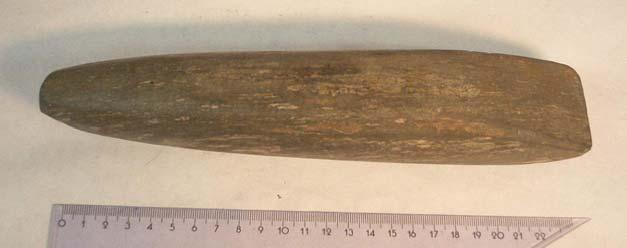polished stone axes discovered at Arzon