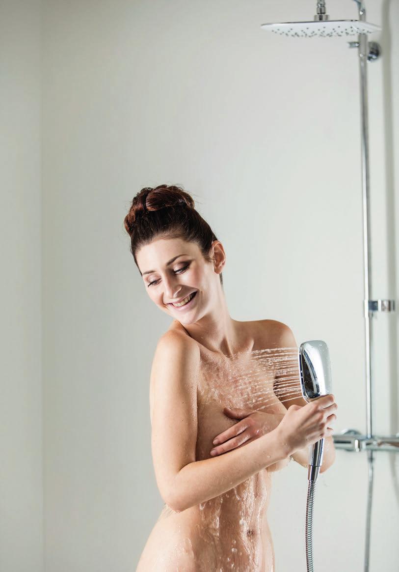 Zuhanyfejek és tartozékok Hosszú távú élvezet A gyönyörűen megtervezett zuhanyfejek nem csak esztétikai élményt nyújtanak, de műszakilag is kifogástalanok, hosszú élettartamot biztosítanak,