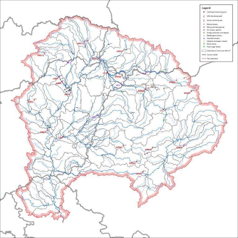 Szerbia (1 állomás): C40 Határvízi szelvények (14 állomás). 68. ábra: Javasolt monitoring állomások a Tisza részvízgyűjtőn (Zsófia Kovács 2014; VRIC Ltd; Environmental Institute s.r.o (2014)