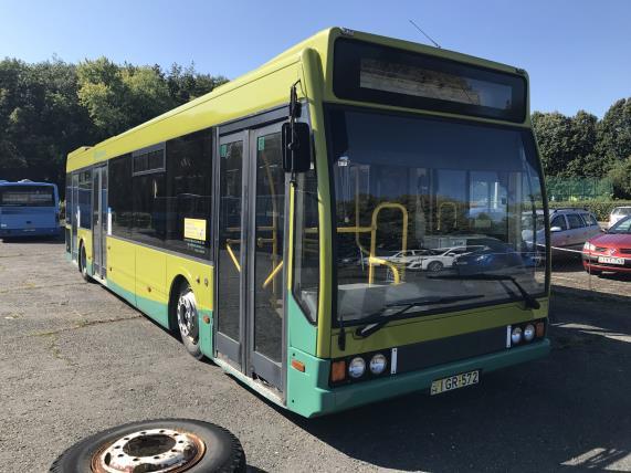 IGR-572 OPTARE EXCEL (NABI) Befogadóképesség: 29 ülő 56