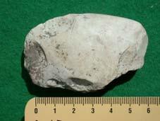 diatomapala vagy tufa Nyersanyag eredet Hasonló kőeszközök: késő