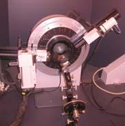 módszerek egyéb Röntgendiffrakció roncsolásos, de újabban roncsolásmentes (Göbel tükör) is!