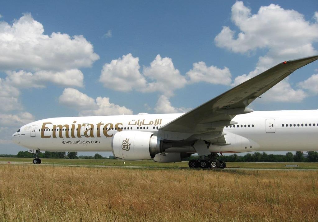 járata Az EMIRATES