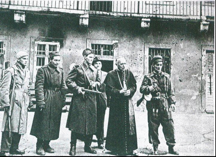 1956 1956. október 23 Mindszenty hercegprímás szabad!