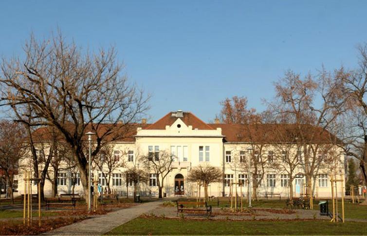 Budapest XVI. Kerületi Kölcsey Ferenc Általános Iskola 1161 Budapest Hősök tere 1. O.M. 00