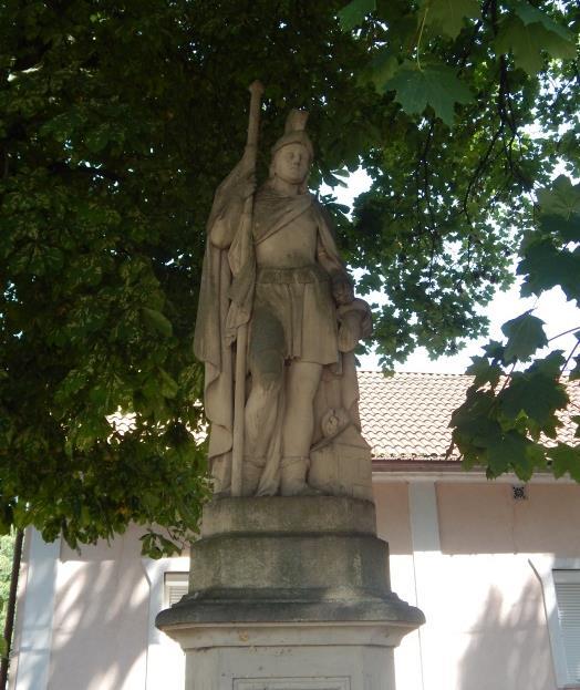 emlékmű a hősi