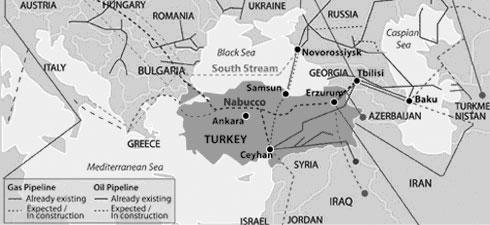 106 Eurázsiai partnerek orosz-török politikai és gazdasági kapcsolatok A Déli Áramlat az ekkor már szintén tervezési fázisban lévô Nabucco versenytársa volt, amely nem csak útvonalában, de forrásában