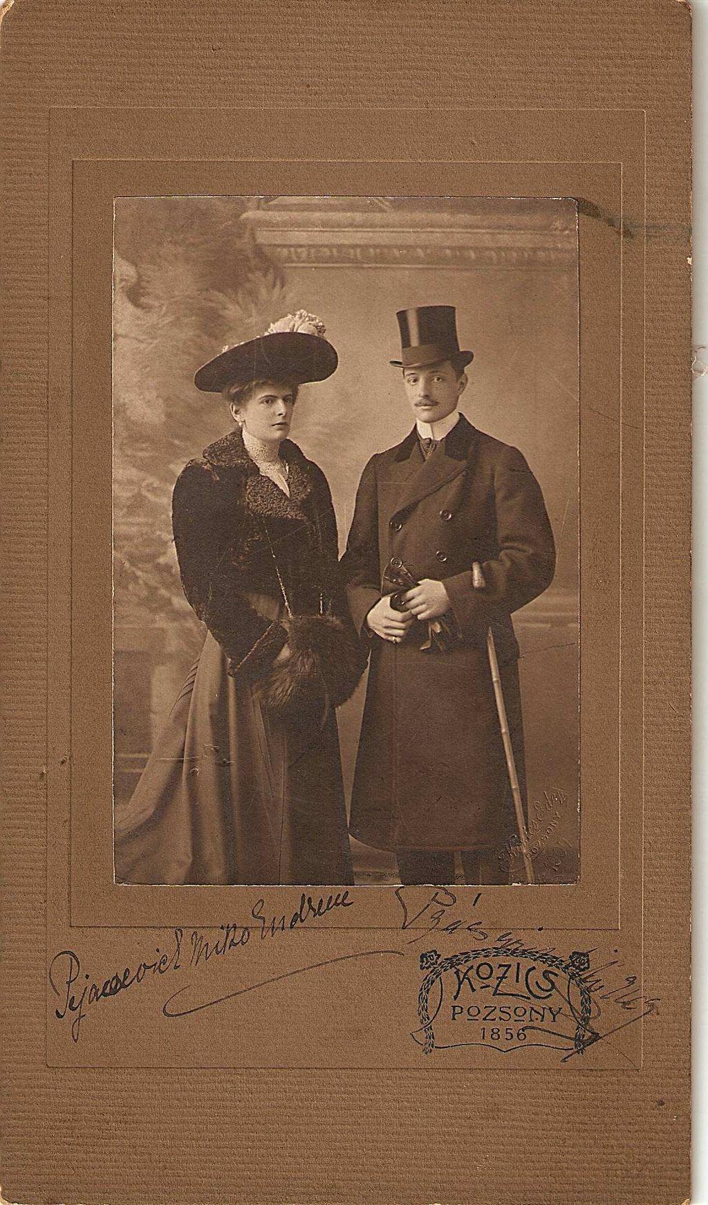 58 Gróf Pejacsevich- Mikó Endre és gróf Eszterházy Amália két gyermeke szintén Ludányban született; 1909.