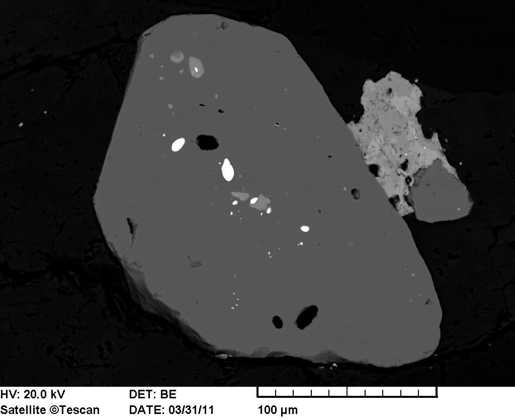 A fakóércek más kőzetátalakulási csoportban nem voltak megfigyelhetők, és dominánsan tennantitos összetételűnek (VI.