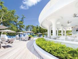 000 Ft-tól/fô Kempinski Seychelles Resort Mahé A hotel Mahé sziget déli részén, a csodálatos