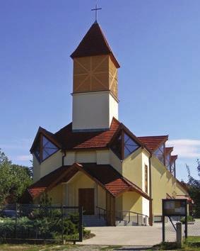 A bejárattól jobbra találjuk a Mária-kápolnát, amely karácsonykor a Betlehem, húsvétkor a Szentsír helye. Az altemplomban urnatemetô nyílt, amelyet falmozaik díszít. 63 7. kép.