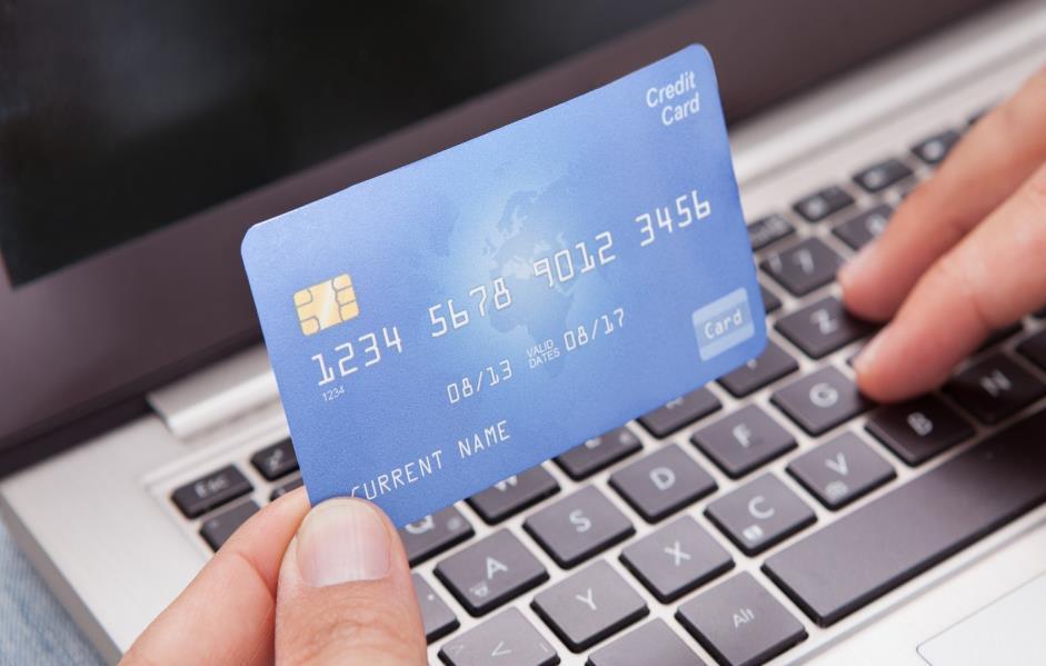 Online fizetés előnyei Biztonságos Kényelmes Gyors Otthonról vagy akár külföldről is intézhető