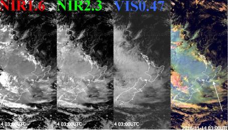 6.19. ábra: 2016-11-14 3:00 UTC-kor Új-Zéland hegyei felett kialakult lee felhőzet (nyíllal jelölve) a Felhőfázis kompozit képen. A 6.