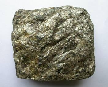 kvarc Közepes fokú