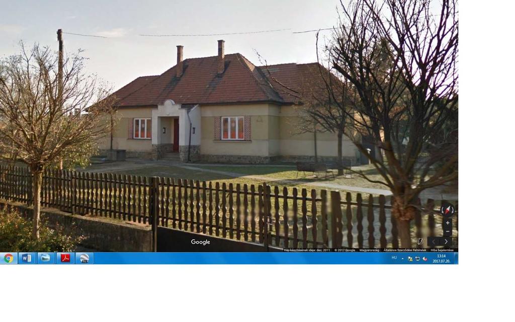 is. A Petőfi Sándor Általános Iskola elődje 1596-ban épült az Ostffy család segítségével.