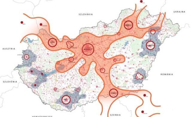 következően (összeszerelő-ipar jelentős súlya, quaterner szektor alulreprezentáltsága) főleg a magasabb képzettségűek hagyják el a megyét (vagy nem térnek vissza tanulmányaikat követően), miközben az