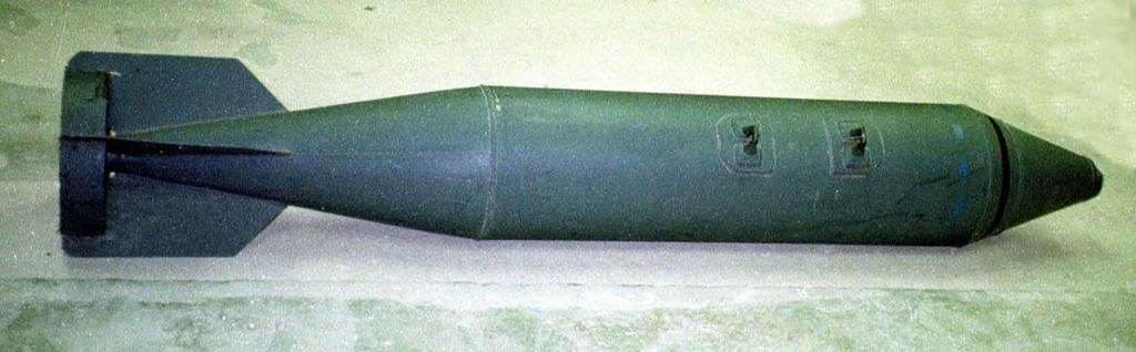 általánosan rendszerbe melyekbe tölthető volt AO-1-es repeszbomba, de feltölthető volt páncéltörő, gyújtó és vegyi bombákkal is hasonló kaliberben.
