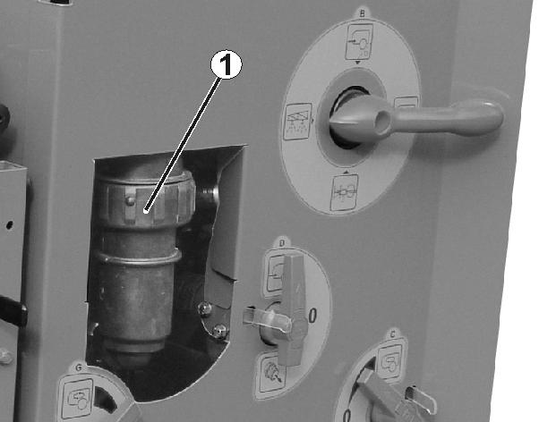 Felépítés és működés 5.21.3 Öntisztító nyomószűrő Az öntisztító nyomószűrő (66 ábra/1) megakadályozza a permetező fúvókák előtti fúvókaszűrők eltömődését.