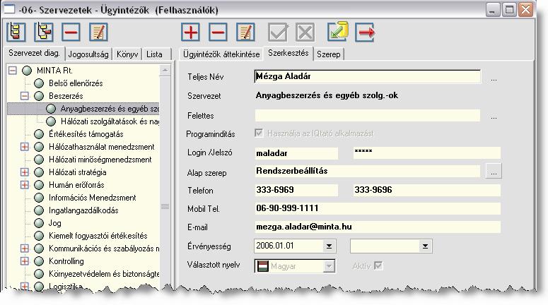 - 3 / 6 - Futtatási követelmények A programrendszer Microsoft SQL adatbázis szerverrel vagy ezek ingyenes (Express)