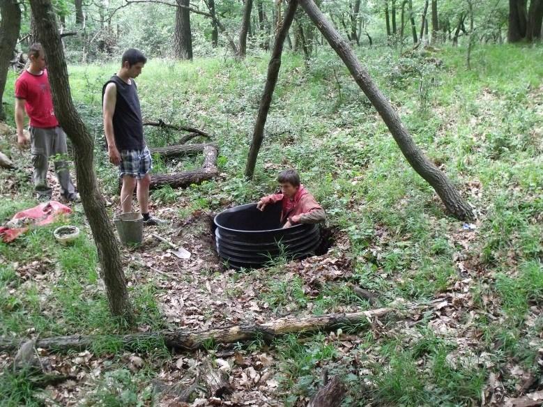 említett szén-dioxiddal dúsított levegője ezt mindig megakadályozta. Honnan származik ez a széndioxid?