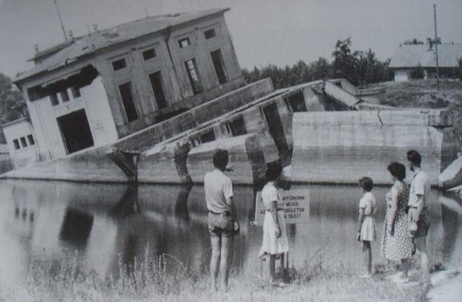 4. Vízépítési nagyműtárgyak rekonstrukciós munkáinak szükségessége A hazai vízgazdálkodás infrastruktúrájának gerincét a vízgazdálkodási műtárgyak képezik, melyek átfogó rekonstrukciója révén