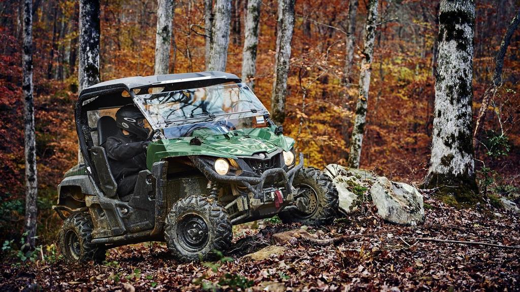 Irány a felfedezés. A Yamaha Wolverine-R egy izgalmas kétüléses jármű, amely elviszi a szabadidős terepvezetés élményét a tömegeknek.