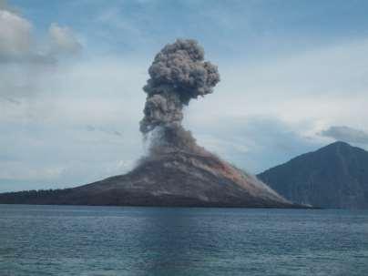 6. feladat A képen a Krakatau vulkánsziget látható!