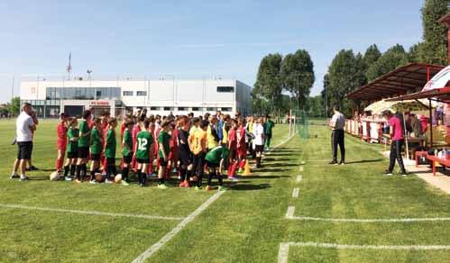 Csapataink, játékosaink alközponti HÍREK Danone Focikupa a Gyermekekért Dabason A Ferencváros csapata nyerte a Danone Focikupa dabasi elődöntőjét május 20-án, szombaton.