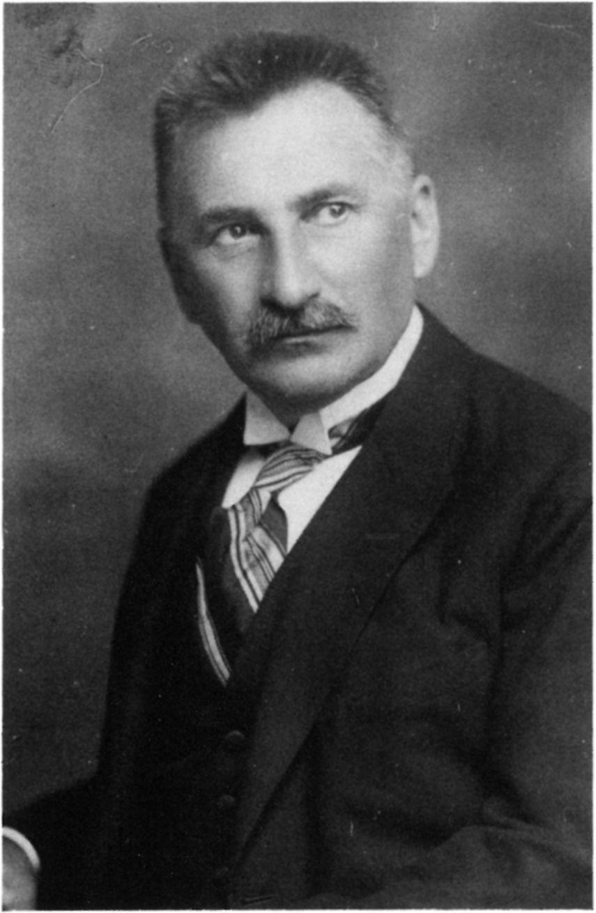 Vitális György** Dr. Vitális István Pusztaszenttornya, 1871. március 14. Budapest, 1947. november 09.